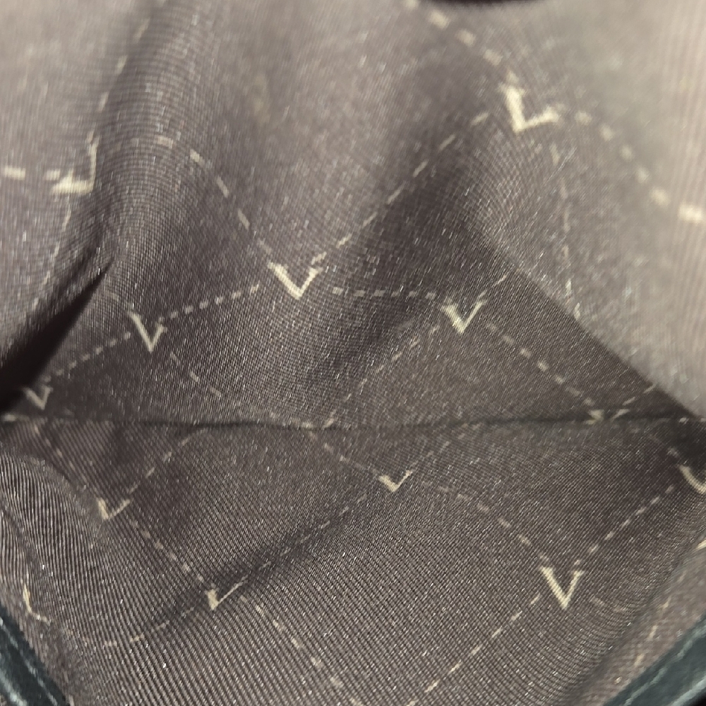 Vince Camuto Black Quilted Crossbody Bag - Picture 11 of 13